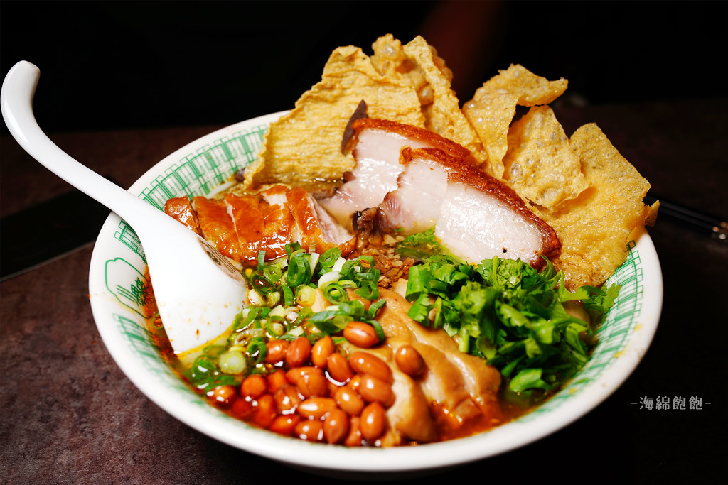 台中美食「王家菜頭粿糯米腸」超人氣古早味小吃、菜單價位 @海綿飽飽的鳳梨城堡