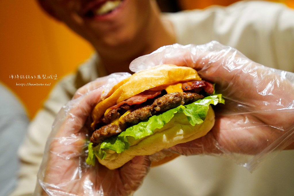 台北後站批發商圈/千萬不要讓女友來超好買華陰街/東區師大西門町都是來這裡批貨！價錢差３倍(台北車站) @海綿飽飽的鳳梨城堡