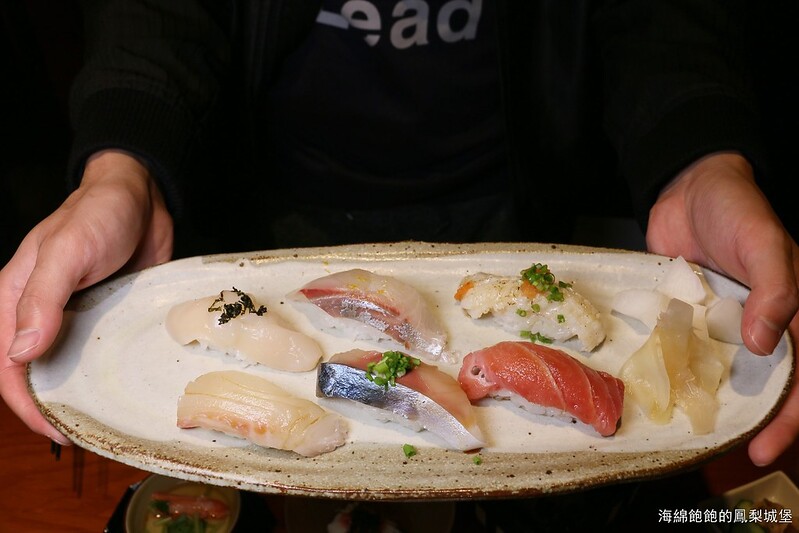 『利休日本料理 sushi&#038;shabu-shabu』握壽司套餐、日本A5黑毛銘柄和牛涮涮鍋套餐、和牛壽喜燒飯、無菜單料理，菜單價位(捷運科技大樓站/六張犁站) @海綿飽飽的鳳梨城堡
