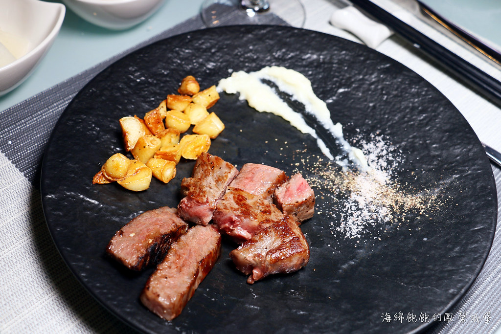 台北高CP鐵板燒「江雁塘新時尚鐵板燒」約會餐廳,菜單價位 @海綿飽飽的鳳梨城堡