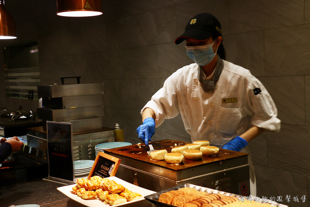 漢來海港餐廳｜台北東區自助吃到飽餐廳、甜點吃到飽、優惠價位 @海綿飽飽的鳳梨城堡